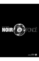 Noir foncé